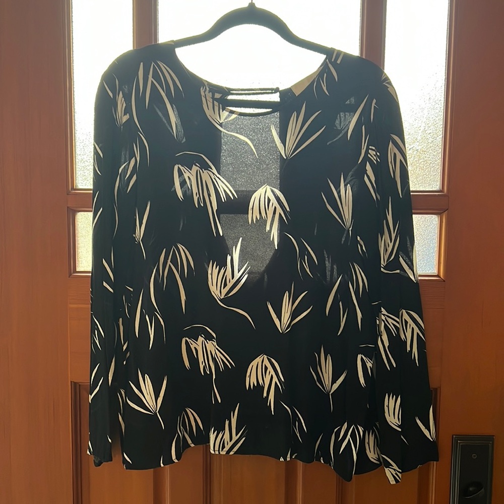 Just Female Blouse